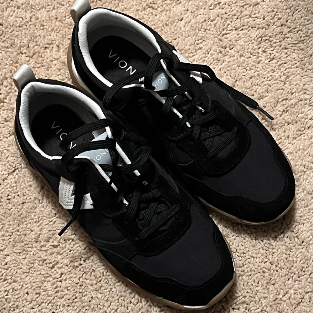 Vionic Walk Slim Glide Sneaker
